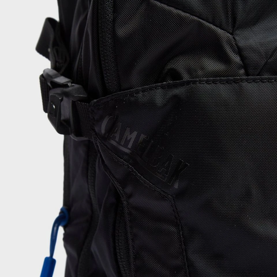 Camelbak M.U.L.E Hydration Backpack 7 Camelbak M.U.L.E Hydration Backpack - Image 5